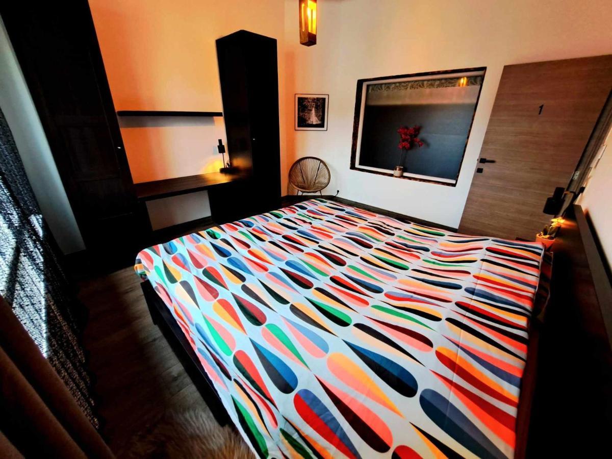 Petite Chambre Dans Une Jolie Colocation Liege Exterior photo