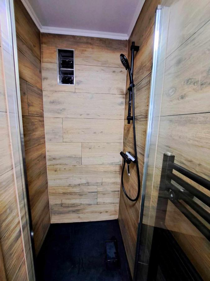 Petite Chambre Dans Une Jolie Colocation Liege Exterior photo